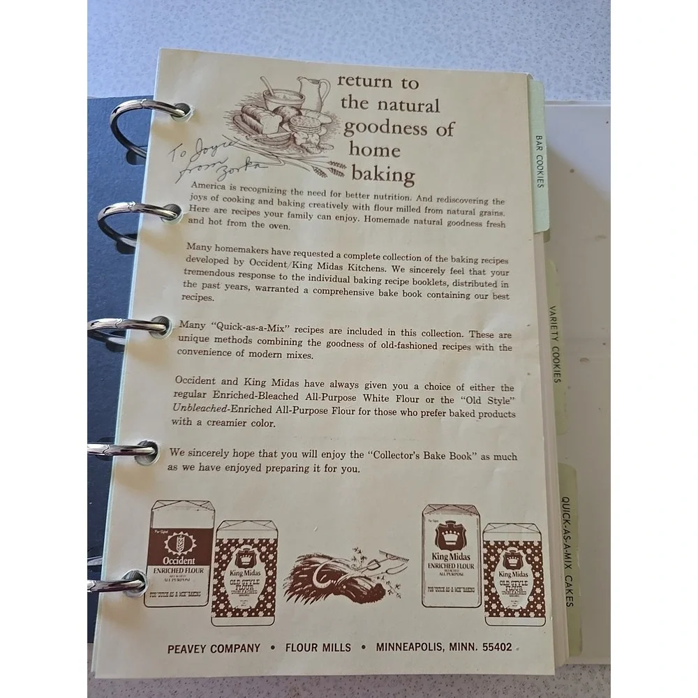 Collectors Bake Book Occident/King Midas Peavey Company Binder Cookbook‎